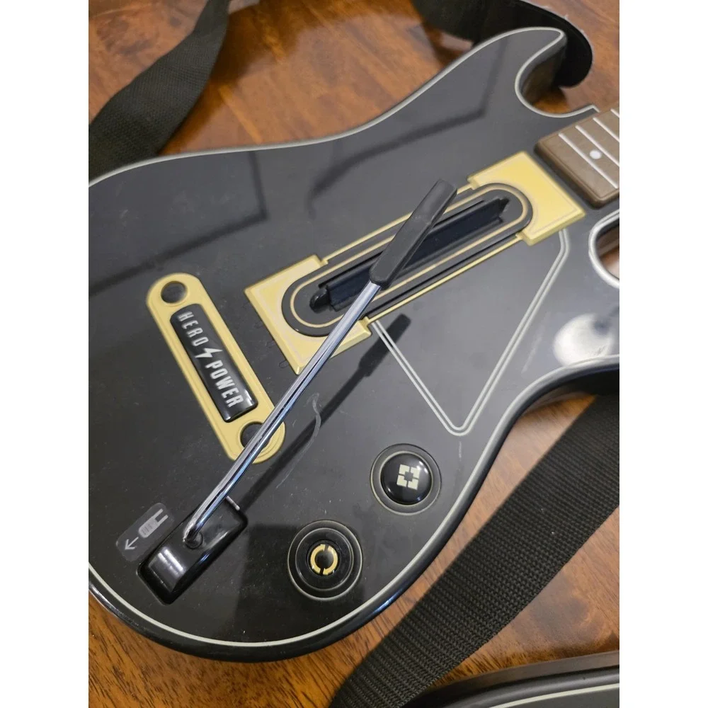 Activision GUITAR HERO WIRELESS CONTROLLER Model 0000654 Xbox360/PS3 Lot of 2